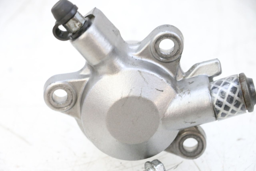 photo de CILINDRO RECEPTOR DE EMBRAGUE YAMAHA FJR ABS 1300 (2006 - 2012) - Primer plano técnico