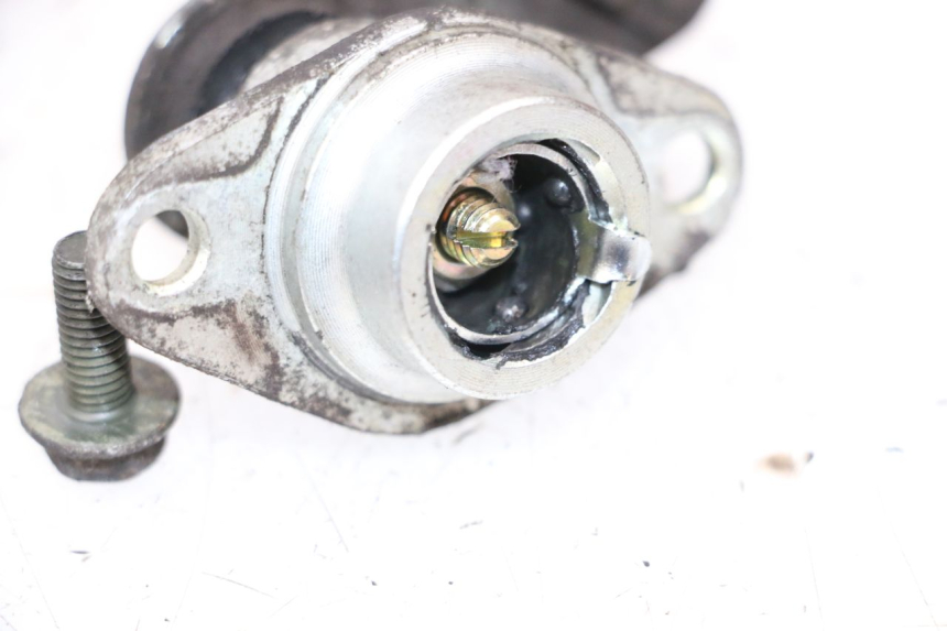 photo de CILINDRO RECEPTOR DE EMBRAGUE SUZUKI GSXR GSX-R 1000 (2003 - 2004) - Detalle de la pieza