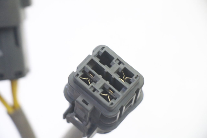 photo de REGULADOR DE CARGA QUADRO 4 4D 350 (2015 - 2018)