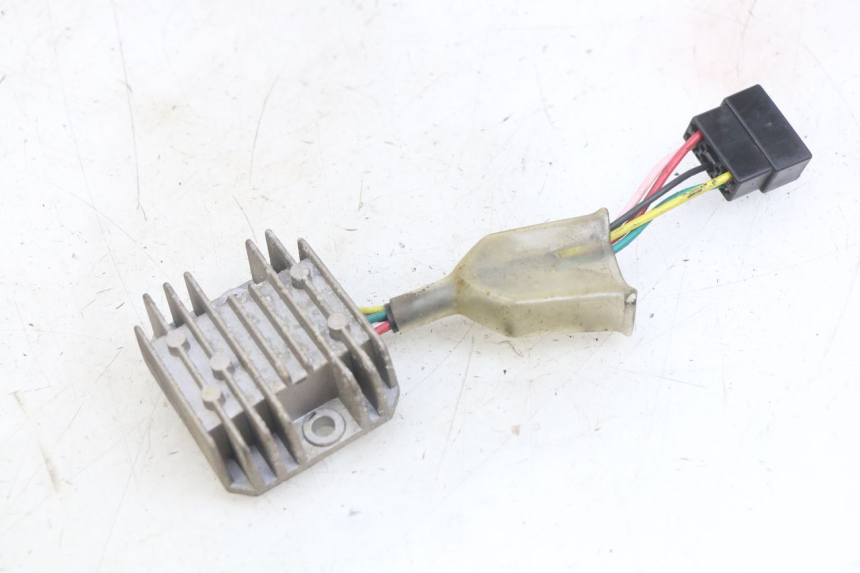 photo de REGULADOR DE CARGA KYMCO AGILITY NAKED RENOUVO 2T 50 (2011 - 2018)