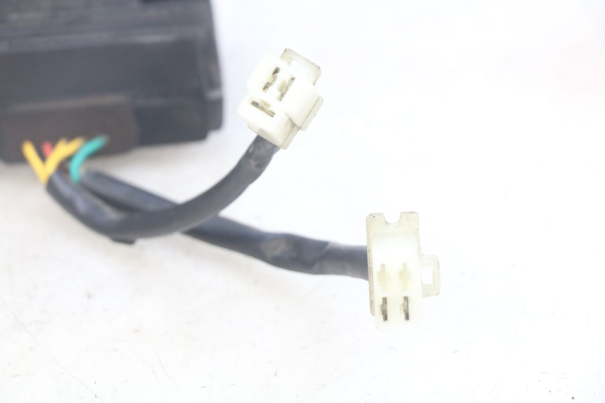 photo de REGULADOR DE CARGA NECO ALEXONE 125 (2017 - 2024) - Otra perspectiva