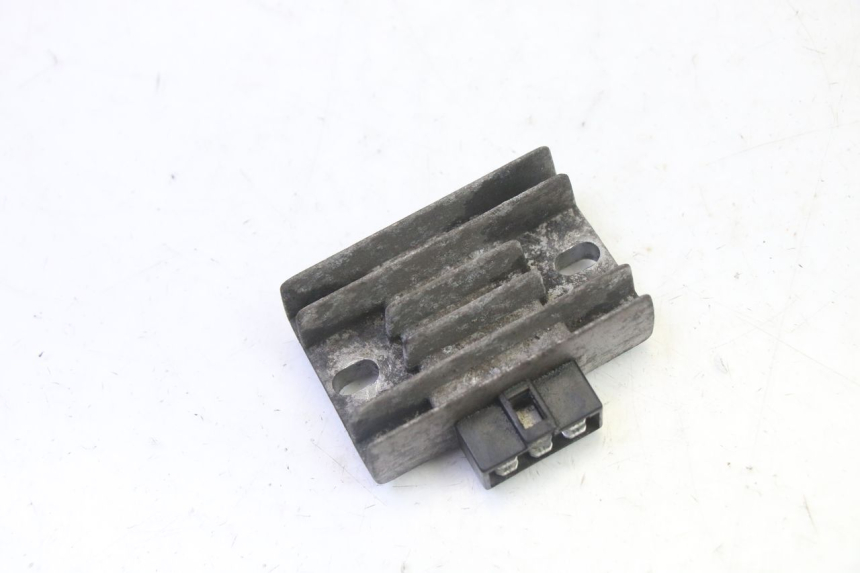 photo de REGULADOR HYOSUNG GV AQUILA 125 (2000 - 2004)