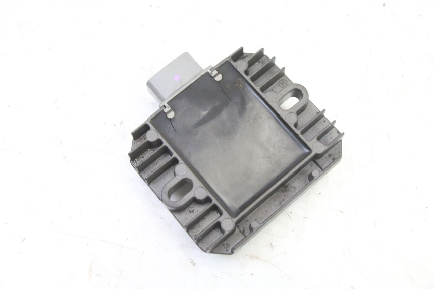 photo de REGULADOR DE CARGA SUZUKI BURGMAN 125 (2007 - 2014)