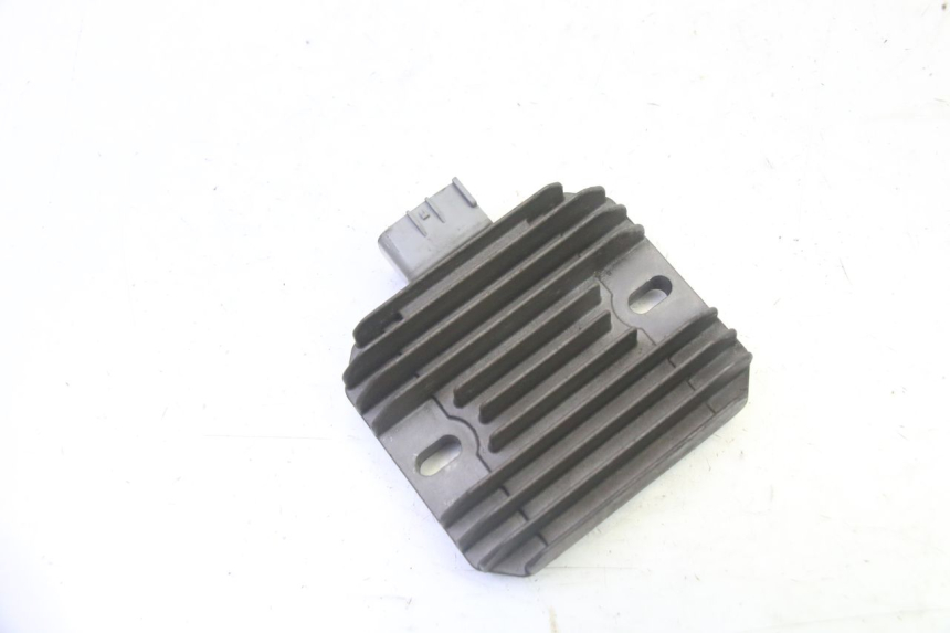 photo de REGULADOR DE CARGA SUZUKI BURGMAN 125 (2007 - 2014)