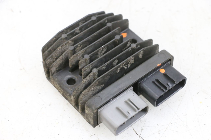 photo de REGULADOR SUZUKI BURGMAN 650 (2013 - 2020)