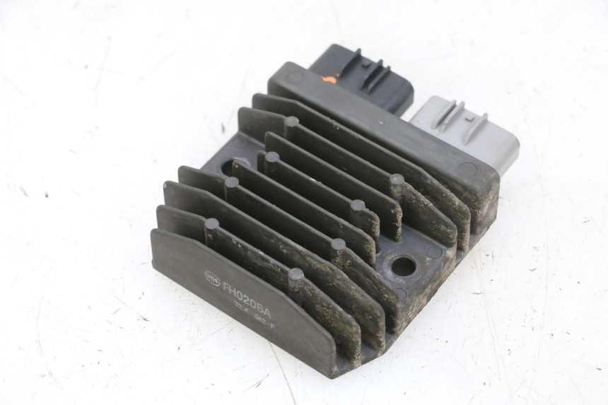 photo de REGULADOR SUZUKI BURGMAN 650 (2013 - 2020)