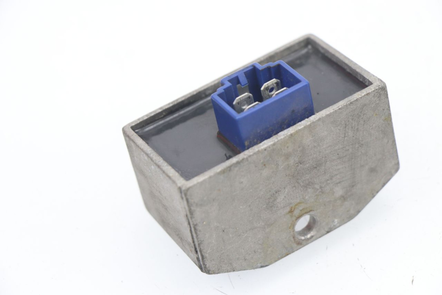 photo de REGULADOR HONDA CBF 125 (2009 - 2015)