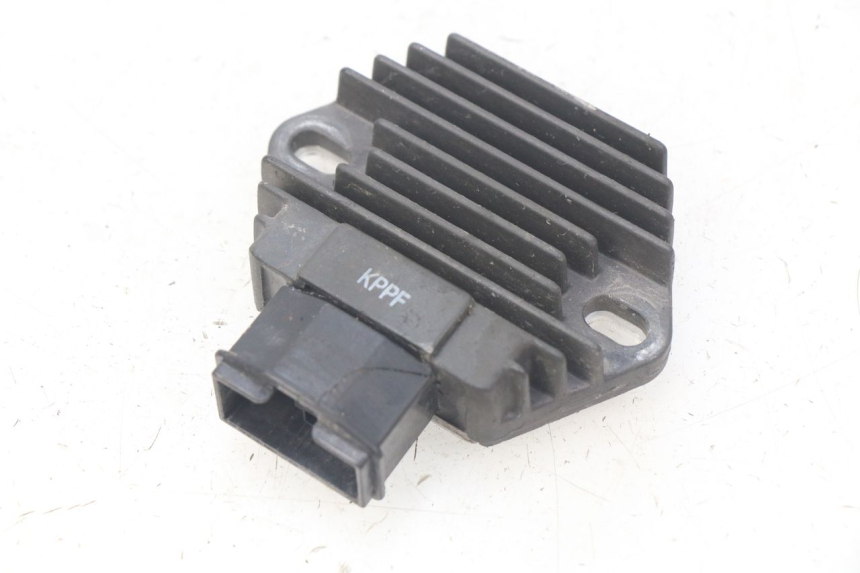 photo de REGULADOR HONDA CBR R 125 (2003 - 2006)