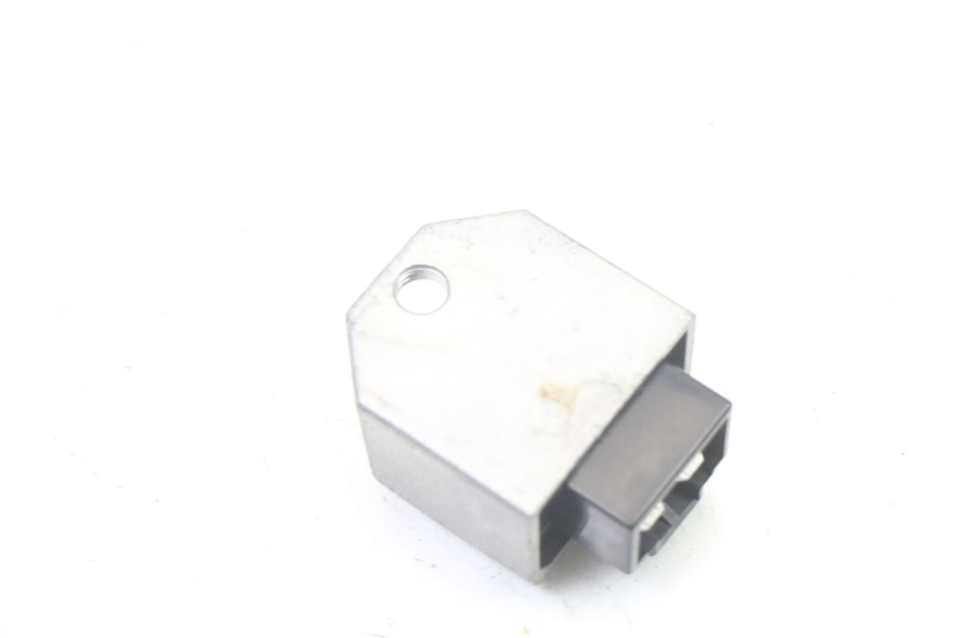 photo de REGULADOR DE CARGA PEUGEOT CITYSTAR 2T 50 (2018 - 2021) - Otra perspectiva