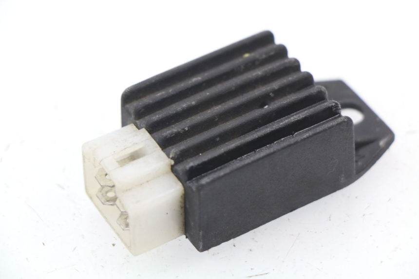 photo de REGULADOR GENERIC CRACKER 50 (2005 - 2008)