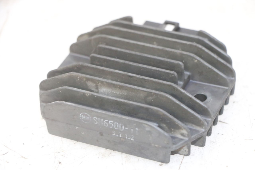 photo de REGULADOR PEUGEOT ELYSTAR 125 (2002 - 2007)