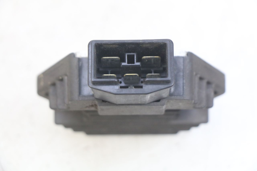 photo de REGULADOR DE CARGA HONDA FES PANTHEON 2T 125 (1998 - 2002)