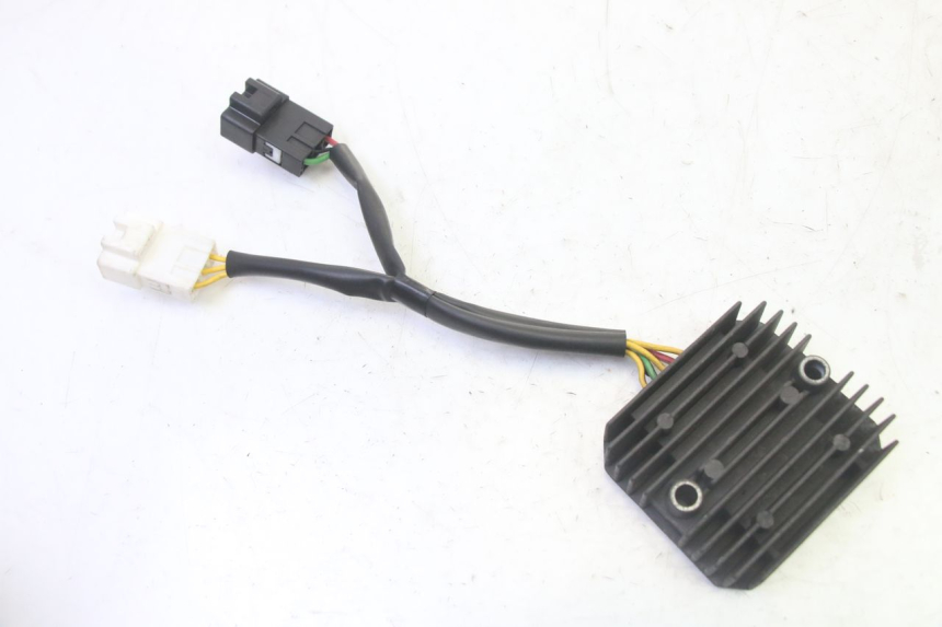 photo de REGULADOR DE CARGA HONDA FES S-WING SWING ABS 125 (2007 - 2015)