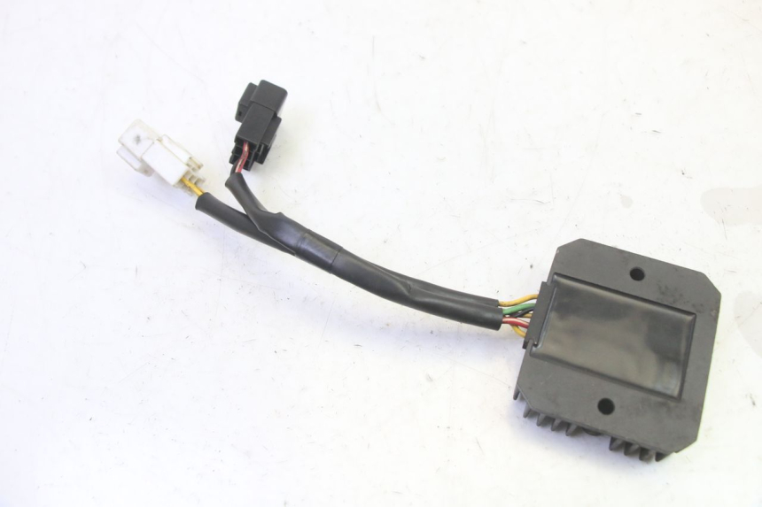 photo de REGULADOR DE CARGA HONDA FES S-WING SWING ABS 125 (2007 - 2015)