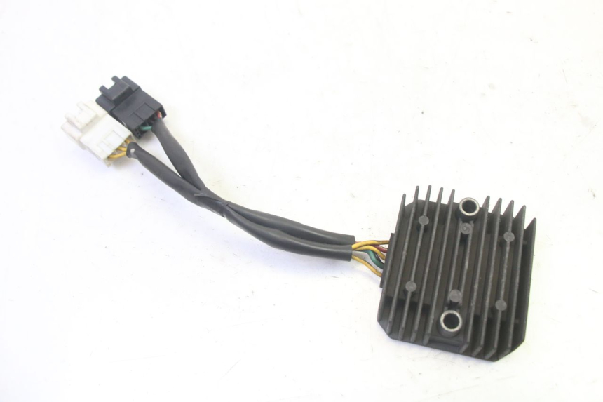 photo de REGULADOR DE CARGA HONDA FES S-WING SWING ABS 125 (2007 - 2015)