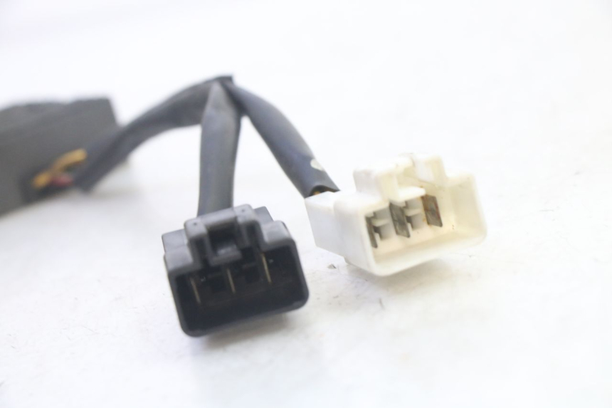 photo de REGULADOR DE CARGA HONDA FES S-WING SWING ABS 125 (2007 - 2015)