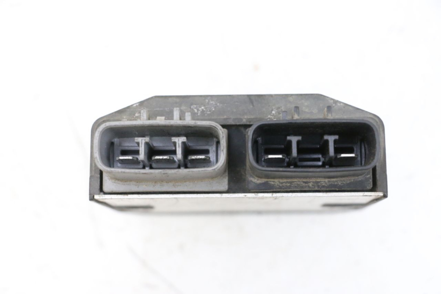 photo de REGULADOR DE CARGA YAMAHA FJR ABS 1300 (2006 - 2012) - Estado de la superficie y material