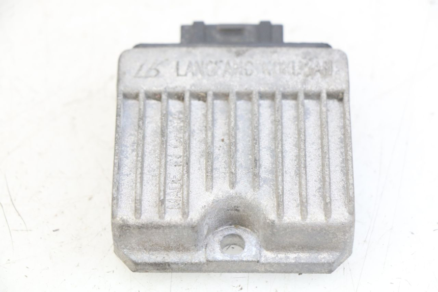 photo de REGULADOR DE CARGA PIAGGIO FLY 4T 50 (2013 - 2017)