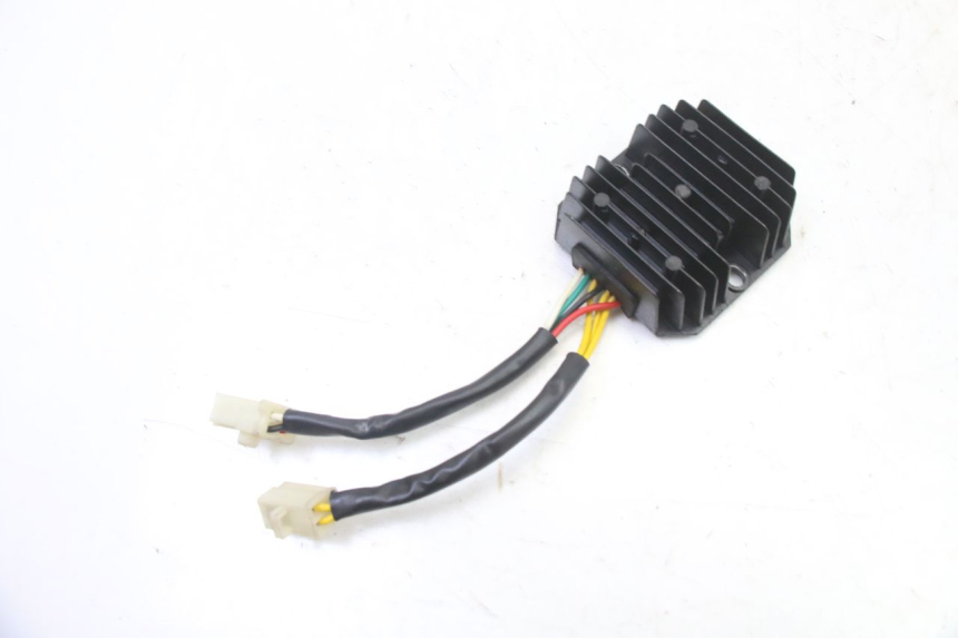 photo de REGULADOR DE CARGA VENESI FLY RETRO 4T 50 (2020 - 2025)