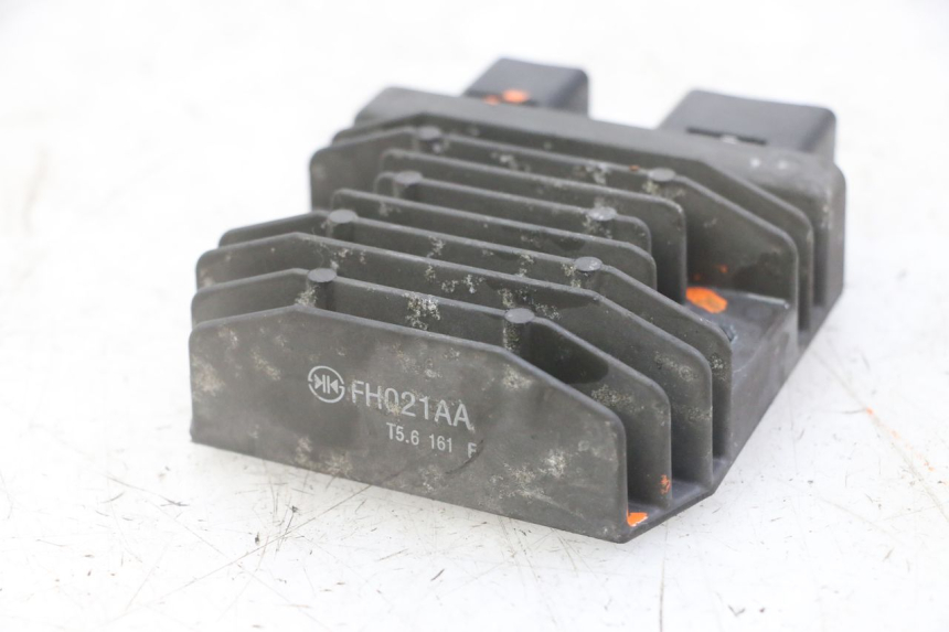photo de REGULADOR HONDA FORZA ABS 300 (2013 - 2019)