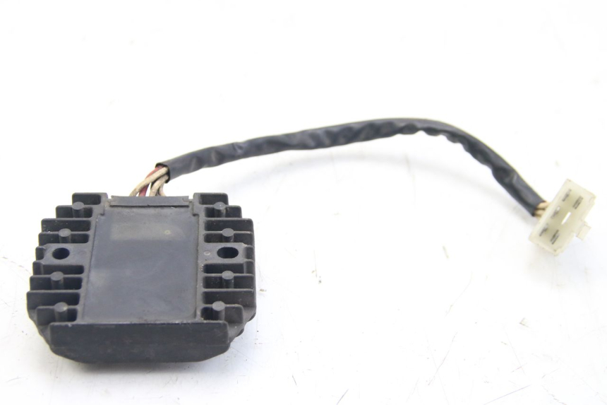photo de REGULADOR DE CARGA YAMAHA FZS FAZER 600 (2001 - 2003)