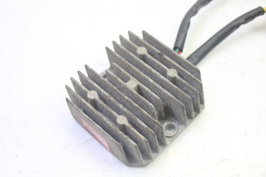 photo de REGULADOR SYM GTS EVO 125 (2009 - 2013) - Detalle de la pieza