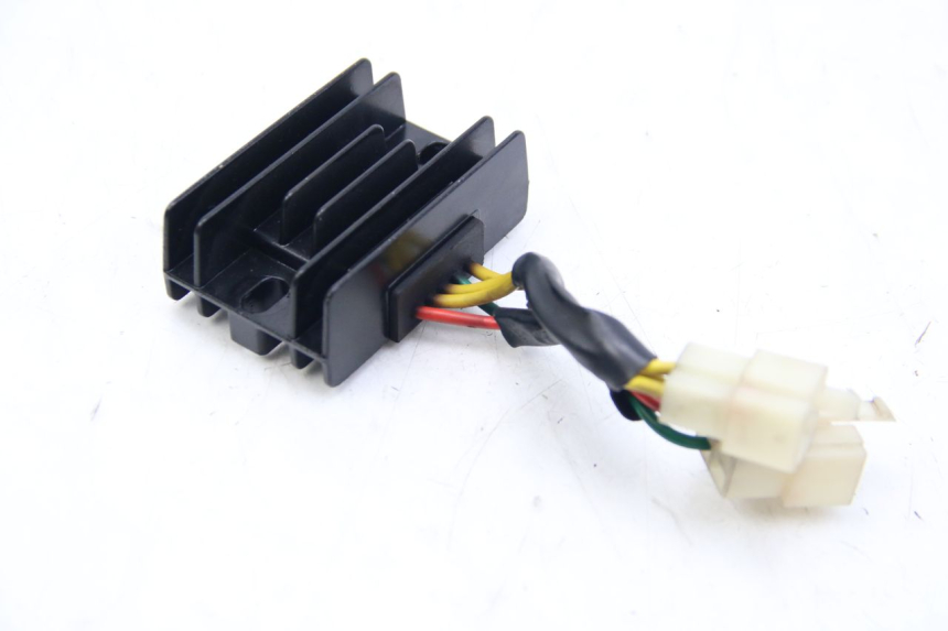 photo de REGULADOR DE CARGA PEUGEOT KISBEE 2T 50 (2018 - 2022)