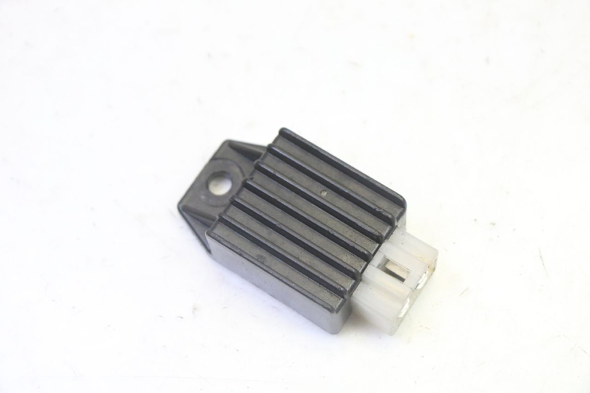 photo de REGULADOR DE CARGA PEUGEOT KISBEE 2T 50 (2010 - 2017)