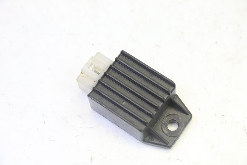 photo de REGULADOR DE CARGA PEUGEOT KISBEE 2T 50 (2010 - 2017)