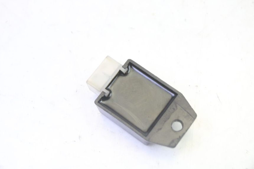 photo de REGULADOR DE CARGA PEUGEOT KISBEE 2T 50 (2010 - 2017)