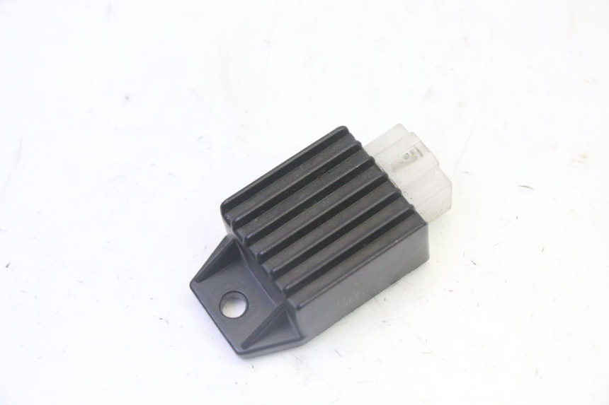 photo de REGULADOR DE CARGA PEUGEOT KISBEE 2T 50 (2010 - 2017)