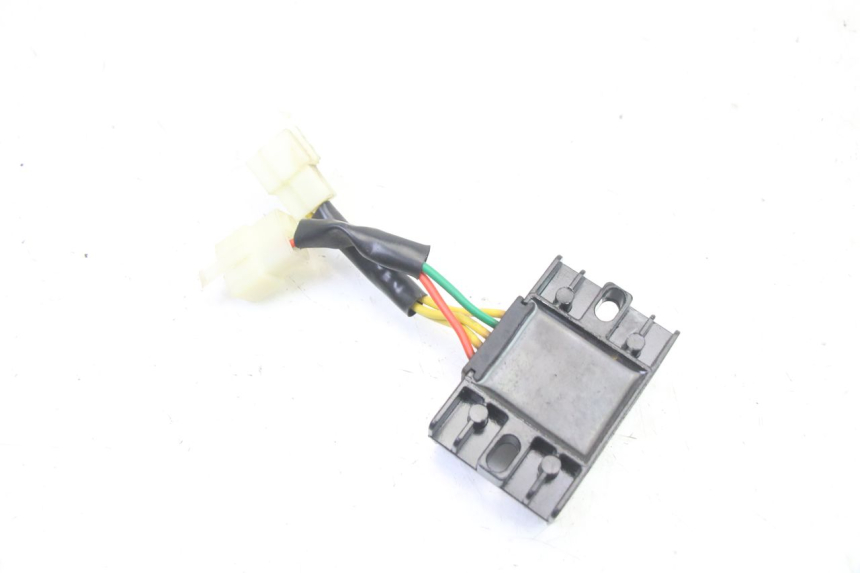 photo de REGULADOR DE CARGA PEUGEOT KISBEE 4T 50 (2018 - 2022)