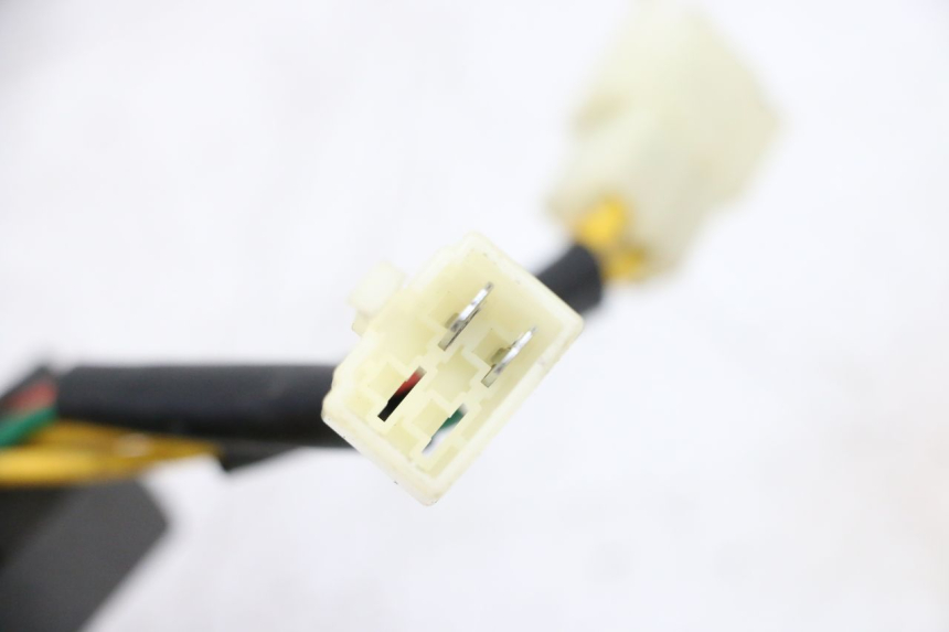 photo de REGULADOR DE CARGA PEUGEOT KISBEE 4T 50 (2018 - 2022) - Zoom estado de uso