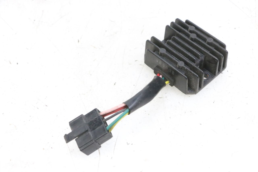 photo de REGULADOR DE CARGA KYMCO LIKE 125 (2009 - 2016) - Vista principal