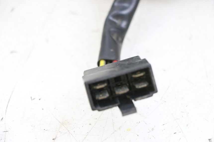 photo de REGULADOR DE CARGA KYMCO LIKE 125 (2009 - 2016) - Otra perspectiva