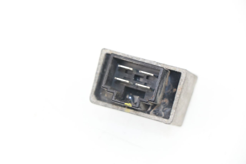 photo de REGULADOR PEUGEOT LUDIX ONE 50 (2004 - 2006)