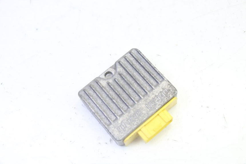 photo de REGULADOR PIAGGIO LXV 4T 50 (2009 - 2013)