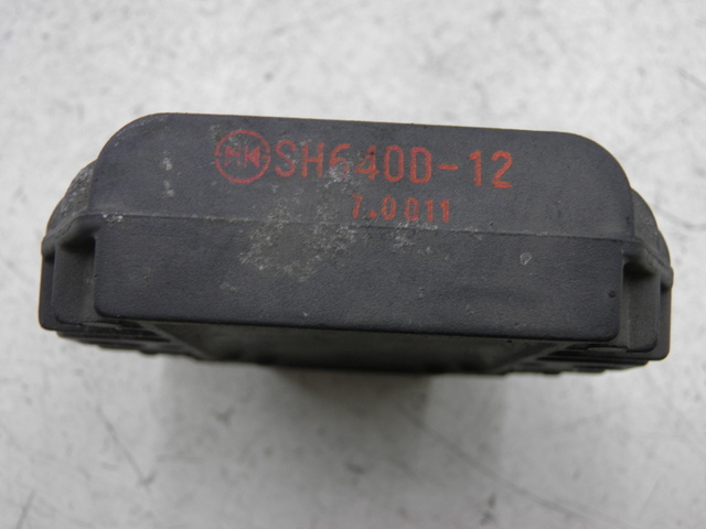 photo de REGULADOR MBK WAAP 125 (2008 - 2013)