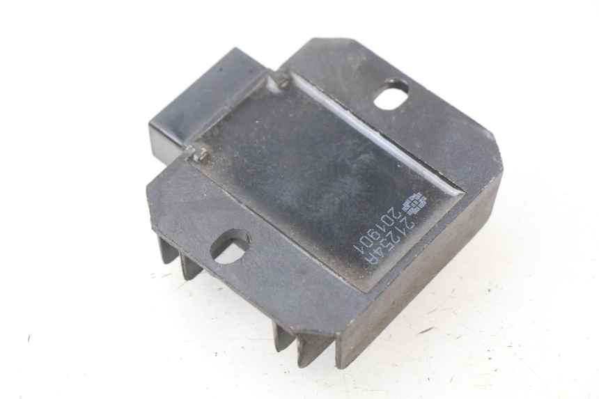 photo de REGULADOR DE CARGA JM MOTORS MIA 50 (2017 - 2020)