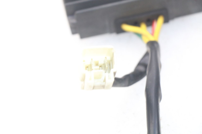 photo de REGULADOR PIAGGIO MP3 HPE 500 (2019 - 2022)