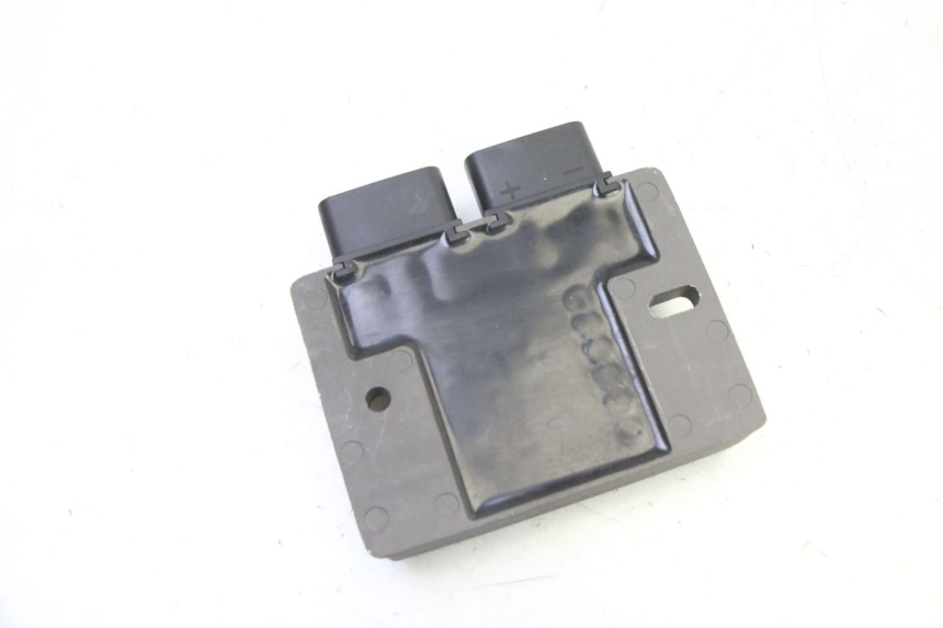 photo de REGULADOR PIAGGIO MP3 HPE 310 (2024 - 2025)