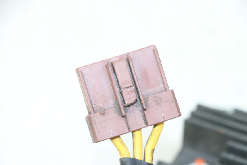 photo de REGULADOR DE CARGA PIAGGIO MP3 LT 400 (2007 - 2012)