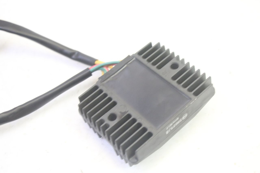 photo de REGULADOR DE CARGA PIAGGIO MP3 LT 400 (2007 - 2012) - Vista general del producto