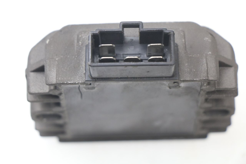 photo de REGULADOR DE CARGA PIAGGIO MP3 125 (2006 - 2014)