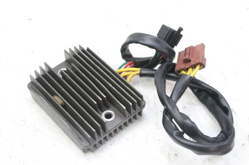 photo de REGULADOR DE CARGA PIAGGIO MP3 RL 250 (2007 - 2010)