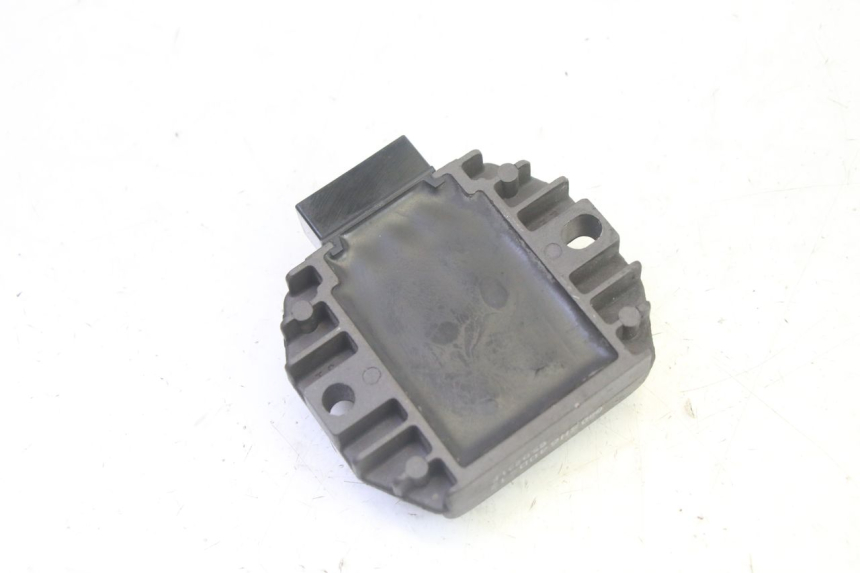 photo de REGULADOR DE CARGA PIAGGIO MP3 125 (2006 - 2014)