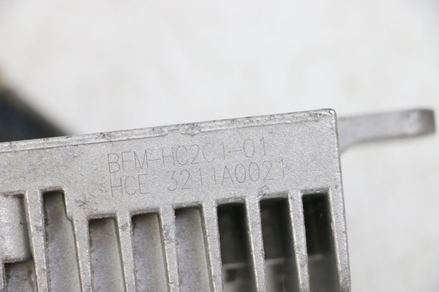 photo de REGULADOR YAMAHA NEO'S CORE 1 (2022 - 2026) - Detalle de la pieza