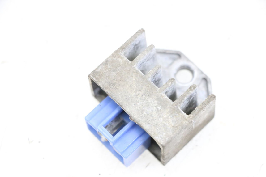 photo de REGULADOR YAMAHA NEO'S NEOS 2T 50 (1998 - 2007) - Vista principal