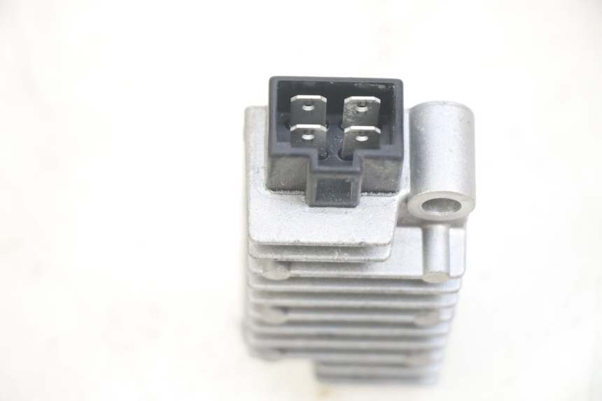 photo de REGULADOR DE CARGA YAMAHA NEOS NEO'S 4T 50 (2008 - 2016)
