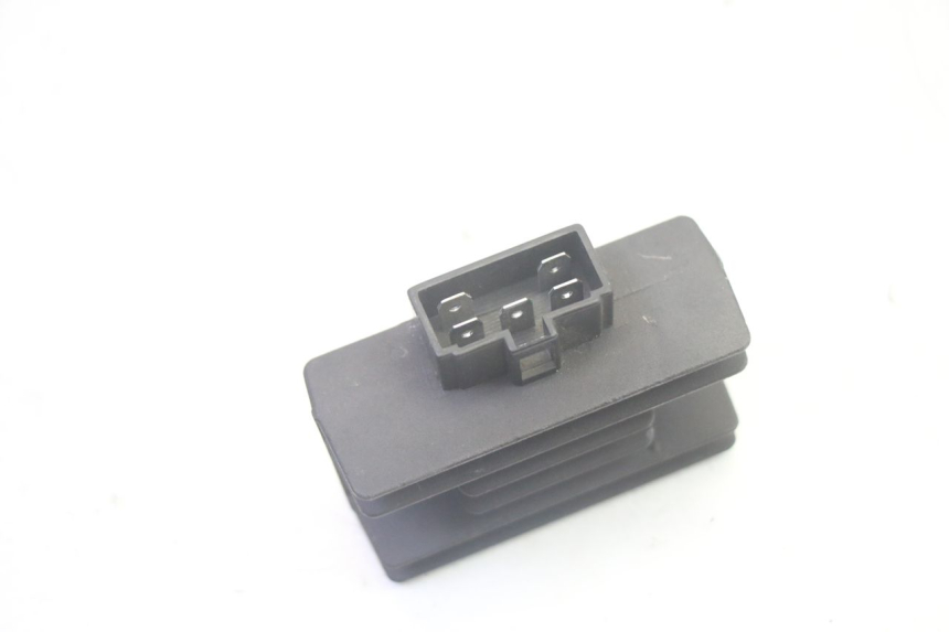 photo de REGULADOR DE CARGA YAMAHA NEOS NEO'S 4T 50 (2008 - 2016) - Zoom estado de uso
